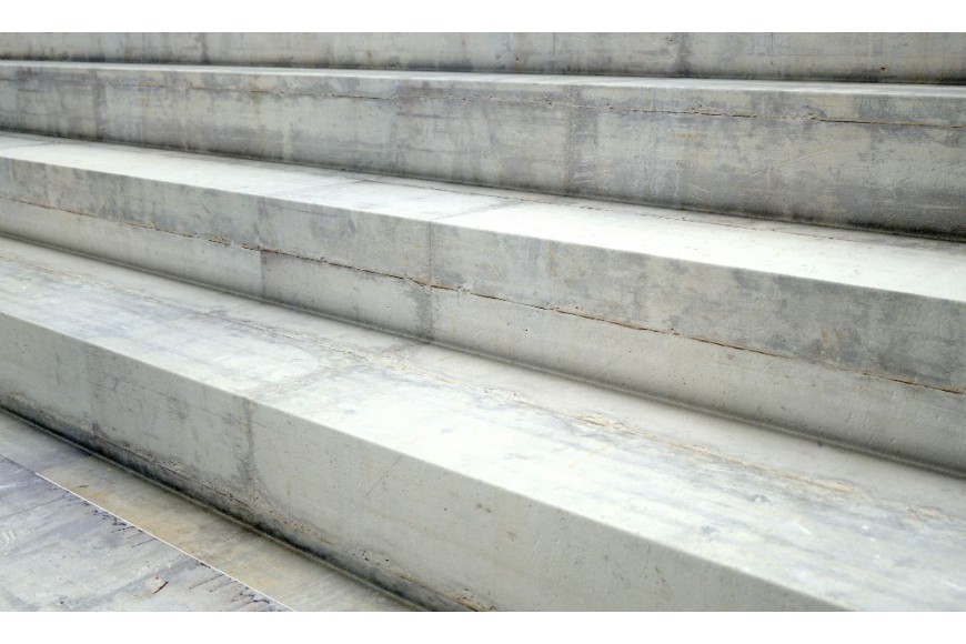 Stopnie betonowe – co warto o nich wiedzieć?